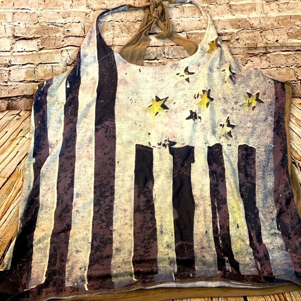 Distressed Looking Lightweight Flag Tank